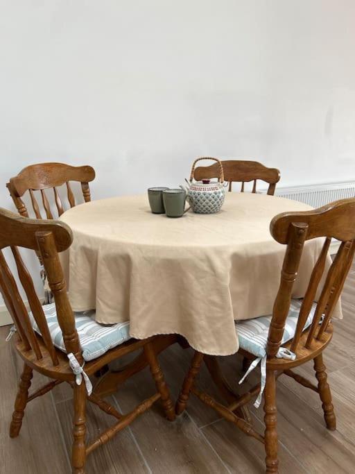 The Parlour Cottage Galway Esterno foto