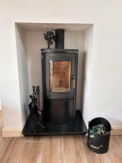 The Parlour Cottage Galway Esterno foto